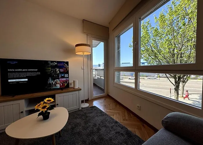 Daire Vive En El Corazon Del Barrio Marinero Piso 3hab Vigo