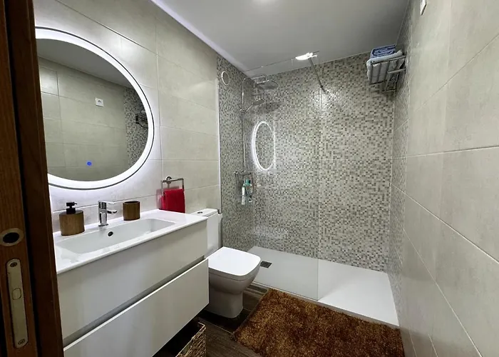 Daire Vive En El Corazon Del Barrio Marinero Piso 3hab Vigo