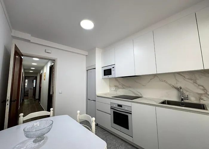 Daire Vive En El Corazon Del Barrio Marinero Piso 3hab Vigo